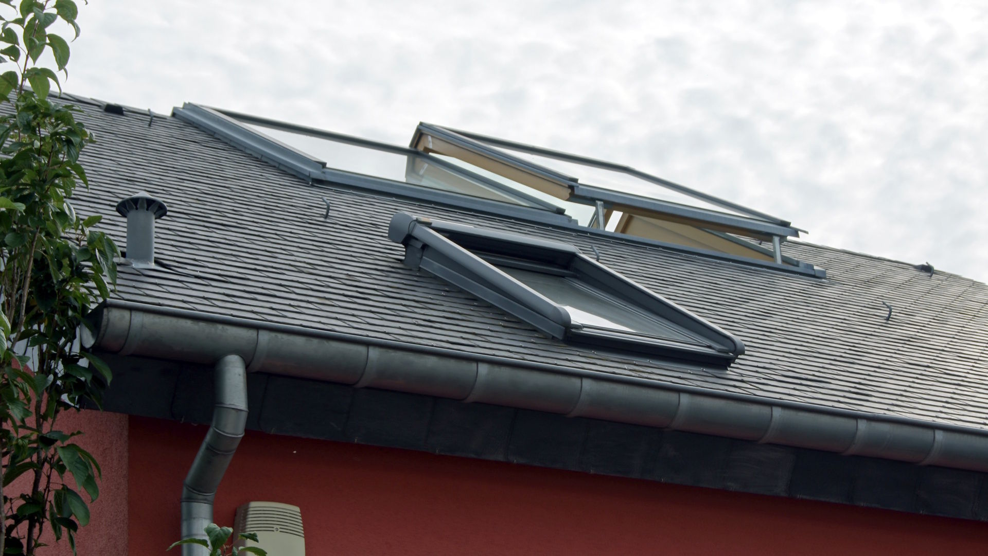 Das schöne bei diesem Fenster ist der Blick von innen zu beiden Seiten nach außen.